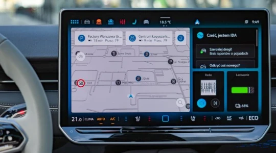 Volkswagen i Tesla z kontrowersyjnym pomysłem. Reklamy wywołały burzę wśród użytkowników