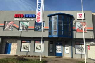 Widok na hurtownię motoryzacyjną Auto-Lieder w Wejherowie